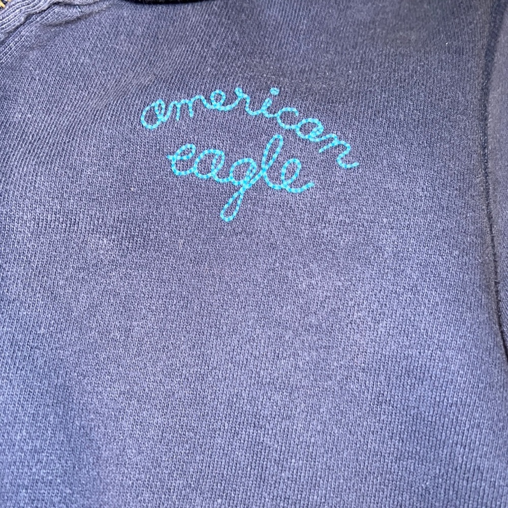 NWOT American Eagle embroidered flower hoodie size M! Super cute!! - Picture 2 of 9